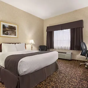 Hotel Days By Wyndham East Lakeview Toronto