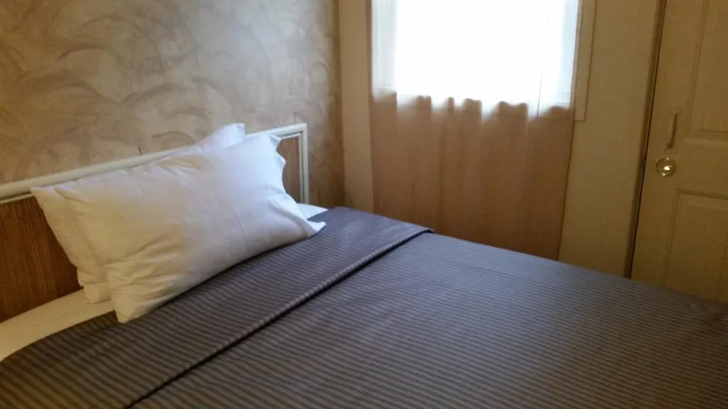 *** Bed & Breakfast A Voyageur'S Guest House Ottawa Canada